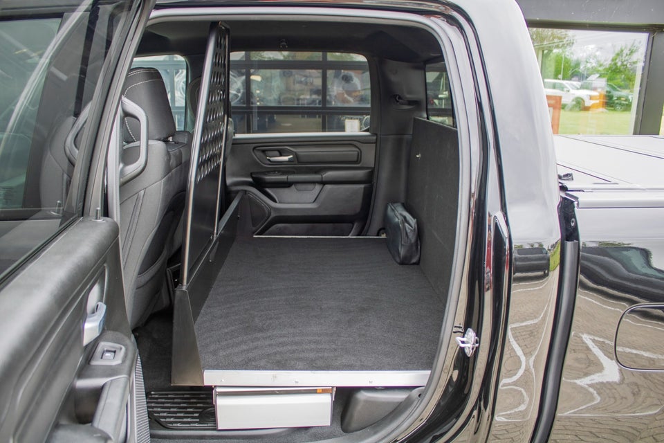 Dodge RAM 1500 3,0 Tradesman Night aut. 4d