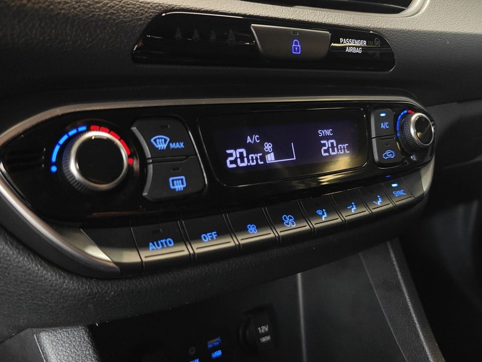 Hyundai i30 1,0 T-GDi Trend stc. 5d