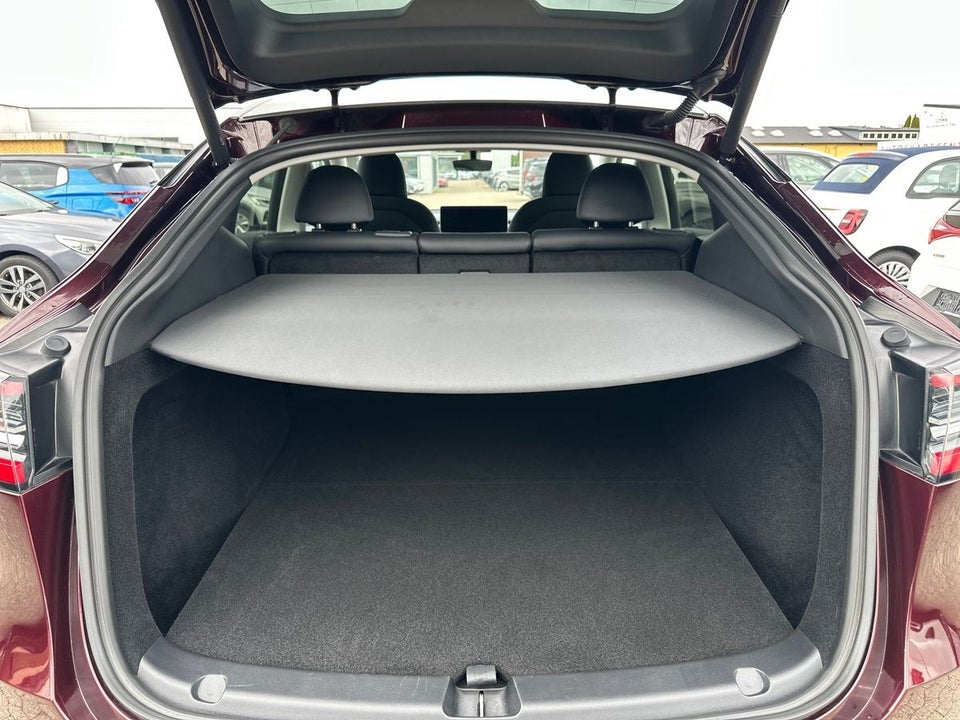 Tesla Model Y Long Range RWD 5d