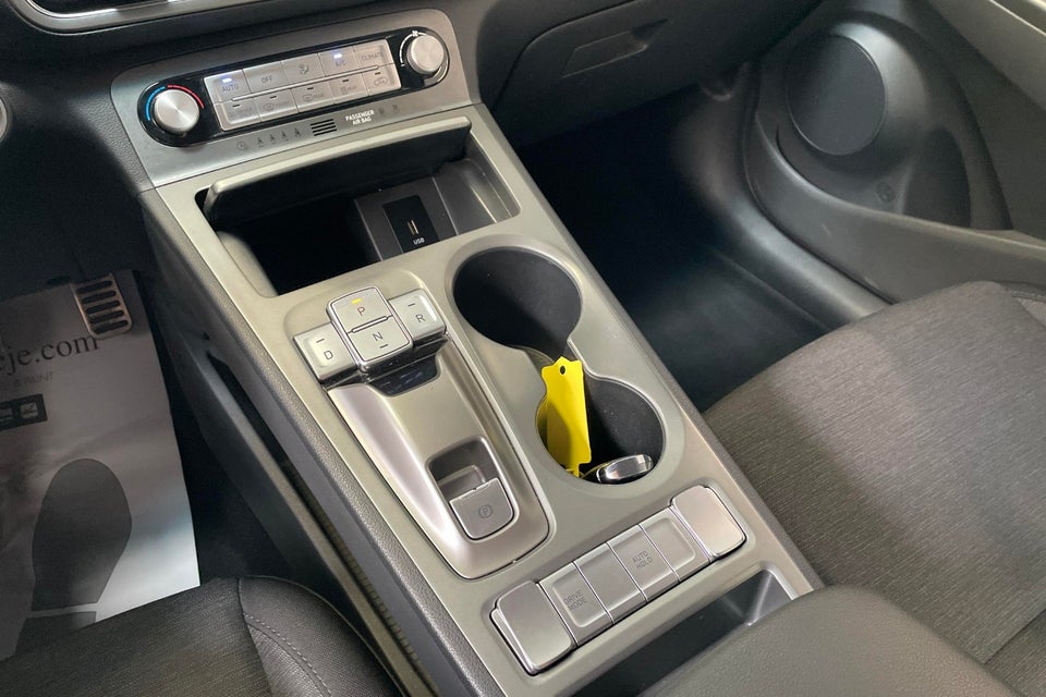 Hyundai Kona 64 EV Essential 5d
