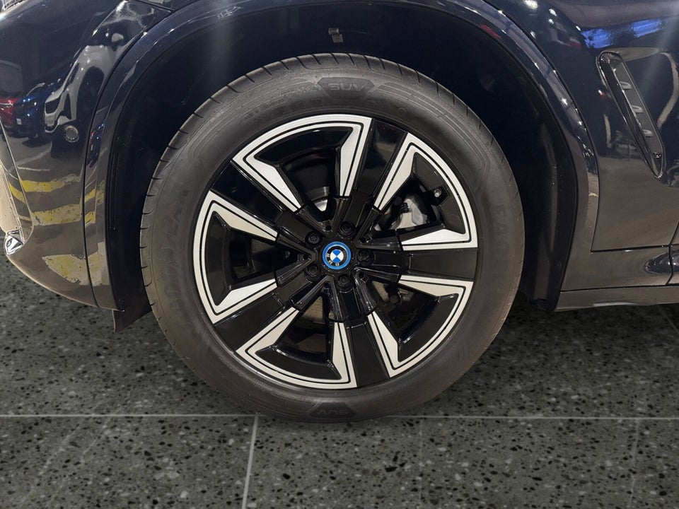 BMW iX3 Charged M-Sport 5d