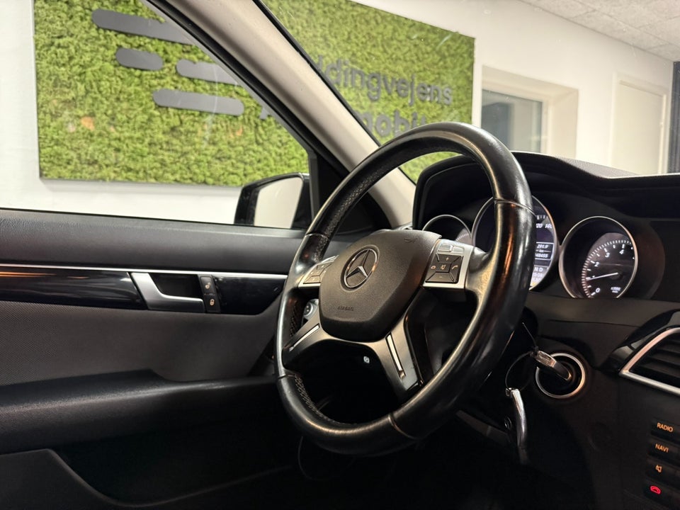 Mercedes C180 1,6 aut. BE 4d