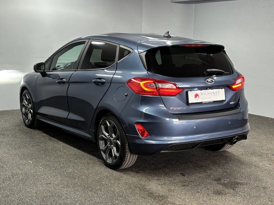 Ford Fiesta 1,0 EcoBoost mHEV ST-Line X 5d