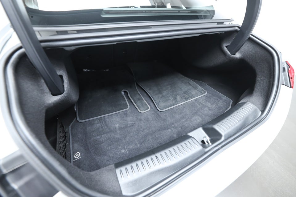 Mercedes CLA250+ EQ Progressive 4d