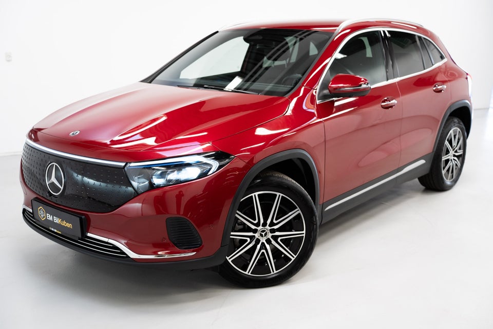 Mercedes EQA300 Progressive Advance 4Matic 5d