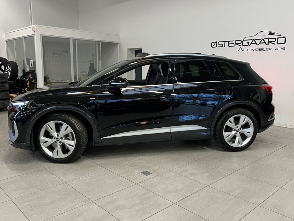 Audi Q4 e-tron 45 S-line 5d