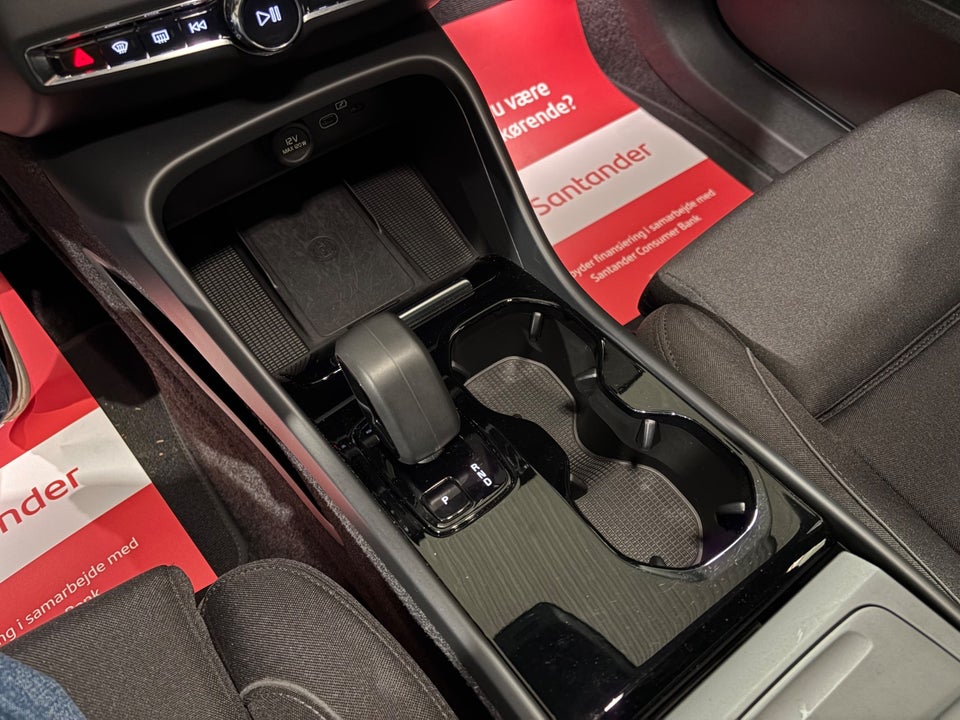Volvo XC40 P6 ReCharge Core 5d