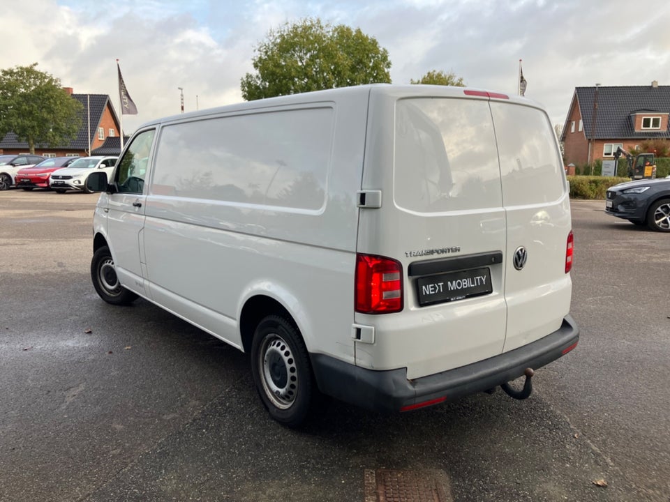 VW Transporter 2,0 TDi 150 Kassevogn DSG lang