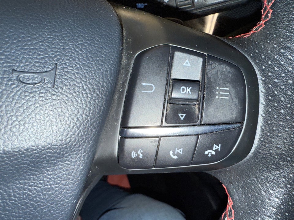 Ford Focus 1,5 EcoBoost ST-Line aut. 5d