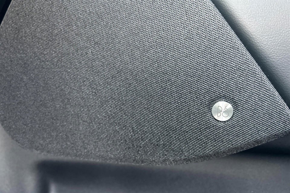 Ford Mustang Mach-E 73 Premium Standard Range AWD 5d