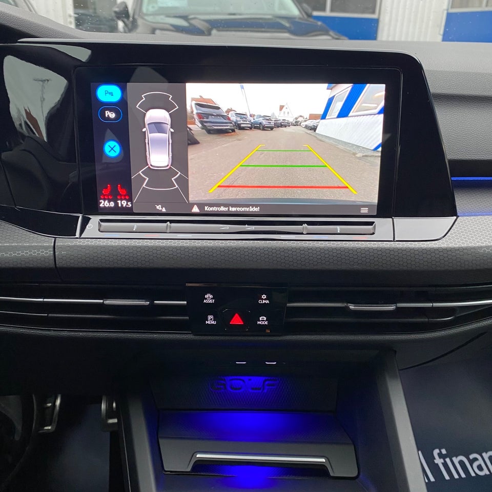 VW Golf VIII 1,4 GTE DSG 5d