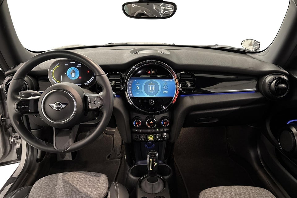 MINI Cooper SE Classic Trim 3d