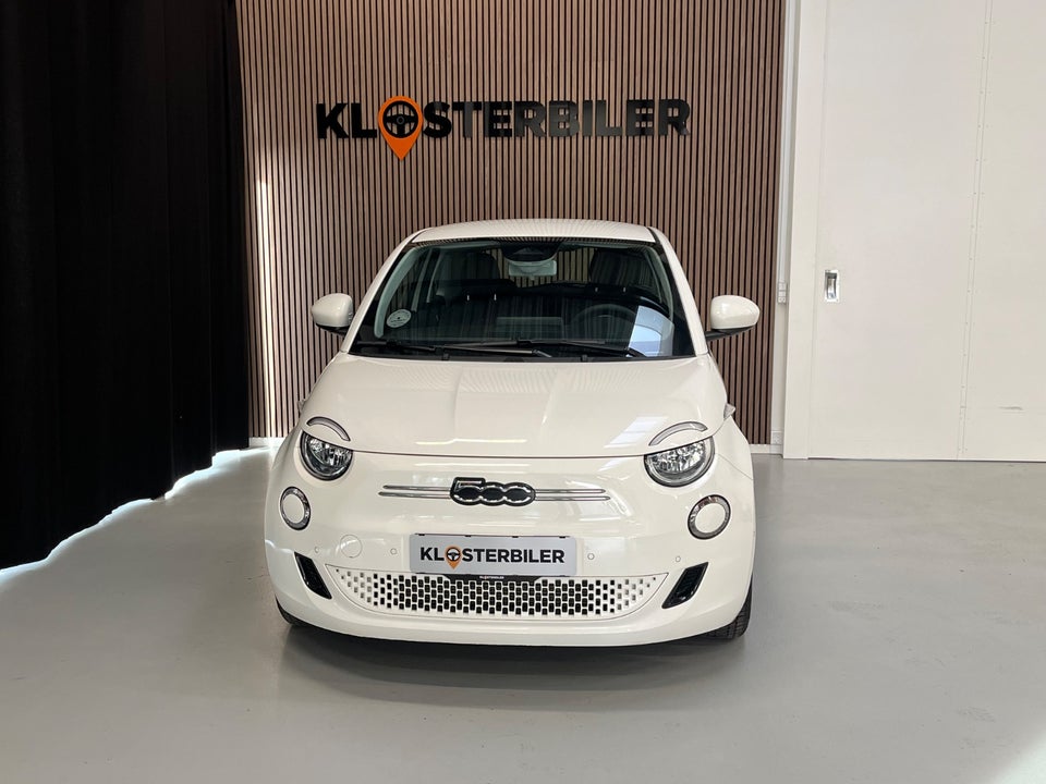Fiat 500e 42 Icon 3d