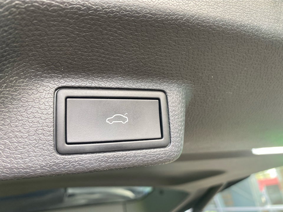 VW ID.Buzz 77 Life SWB 5d