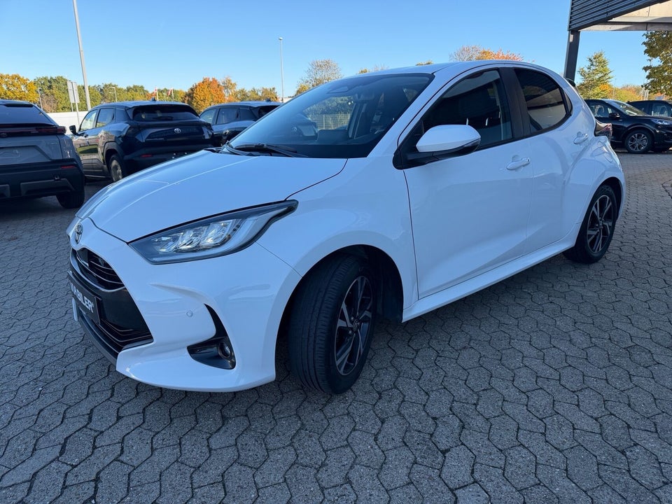Toyota Yaris 1,5 Hybrid Style Comfort e-CVT 5d