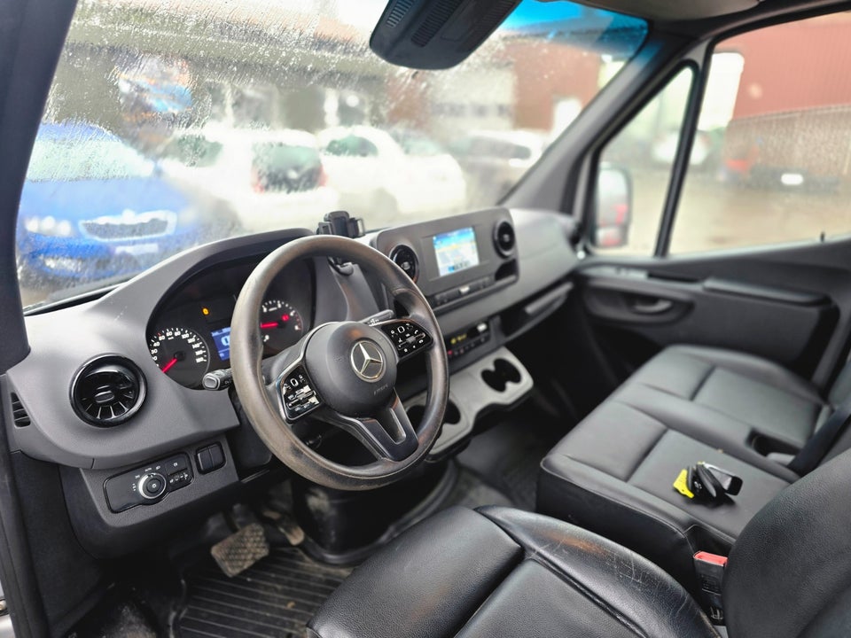 Mercedes Sprinter 316 2,2 CDi A2 Kassevogn aut. RWD