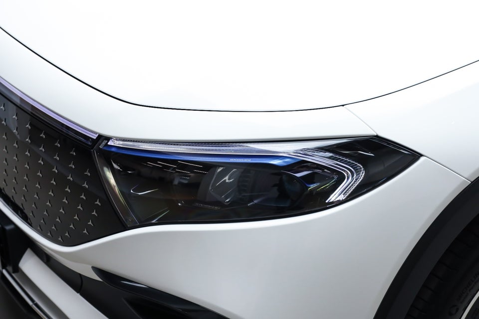 Mercedes EQB250+ AMG Advance 5d