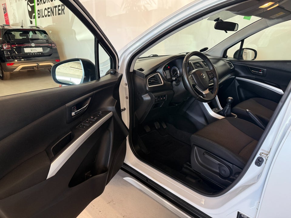 Suzuki S-Cross 1,6 Active 5d