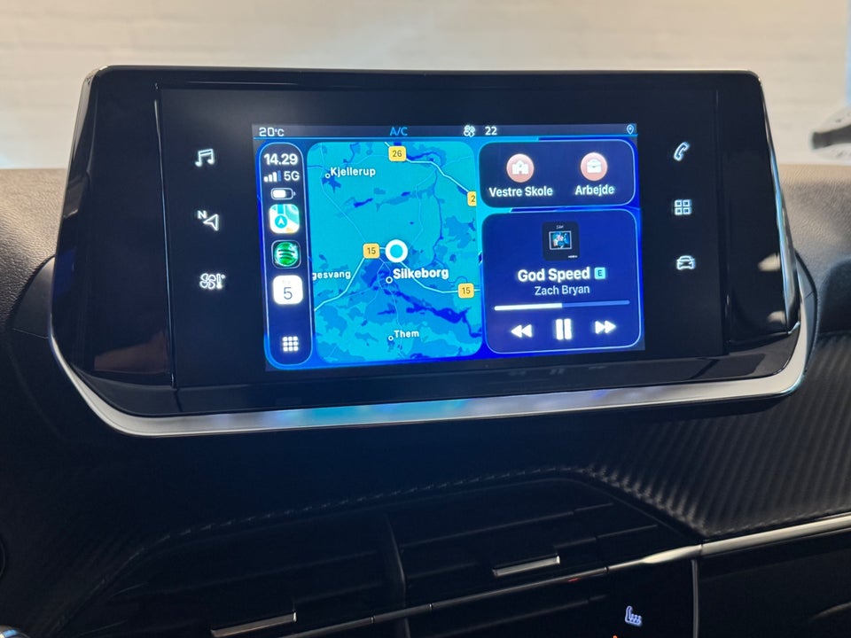 Peugeot 208 1,5 BlueHDi 100 Allure Sky 5d