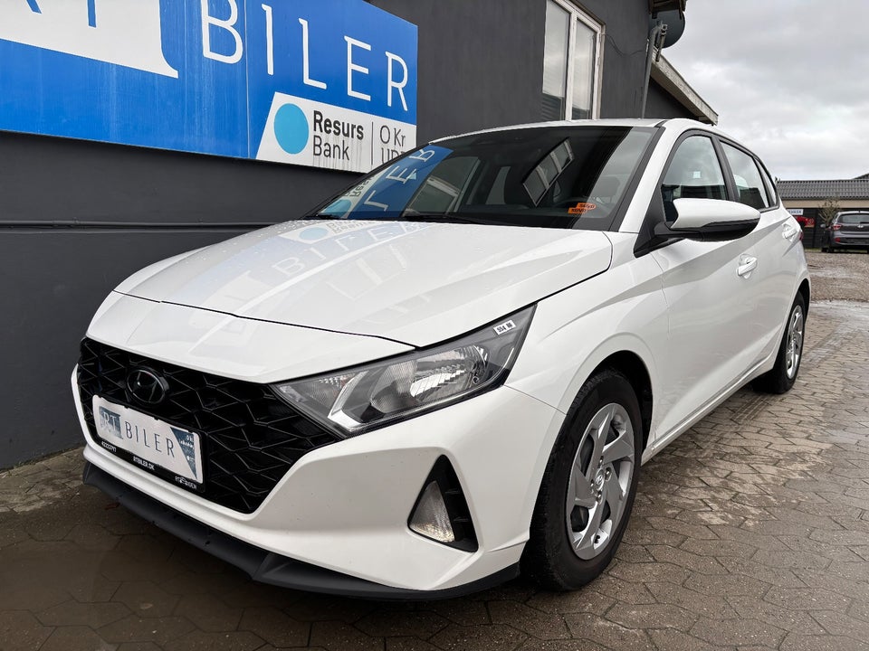 Hyundai i20 1,0 T-GDi Essential DCT 5d