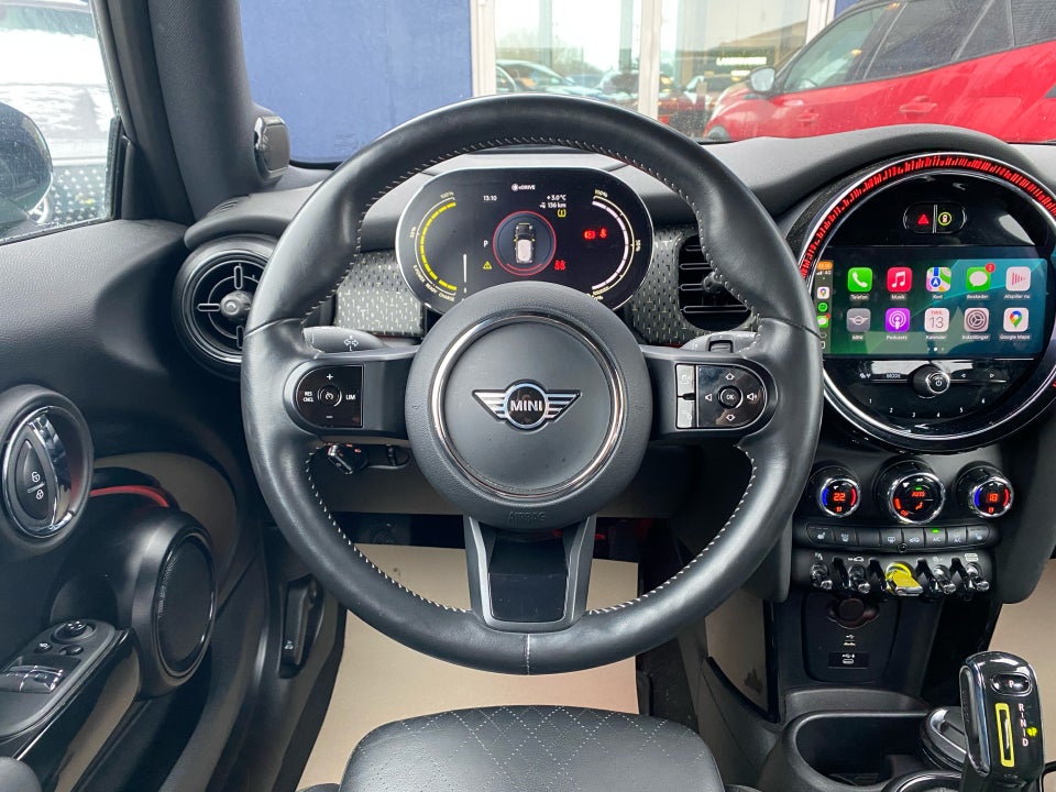 MINI Cooper SE Experience 3d