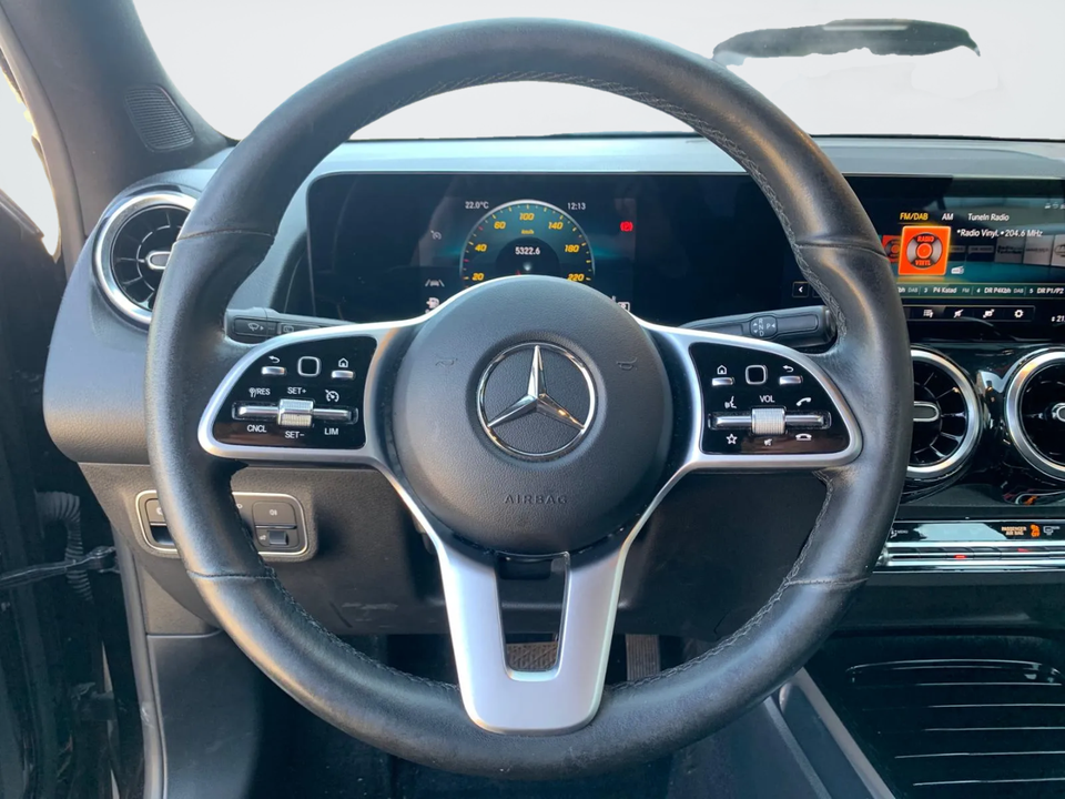 Mercedes GLB200 1,3 Progressive aut. 5d