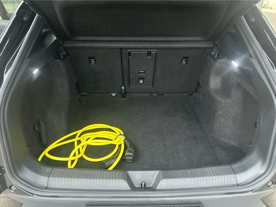 VW ID.4 77 Pro 5d