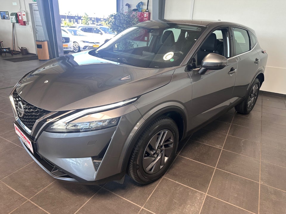 Nissan Qashqai 1,3 mHEV Acenta 5d