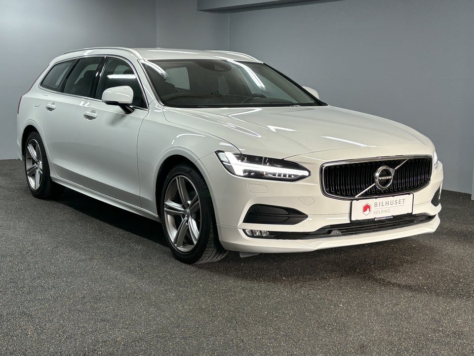 Volvo V90 2,0 D4 190 Momentum aut. 5d