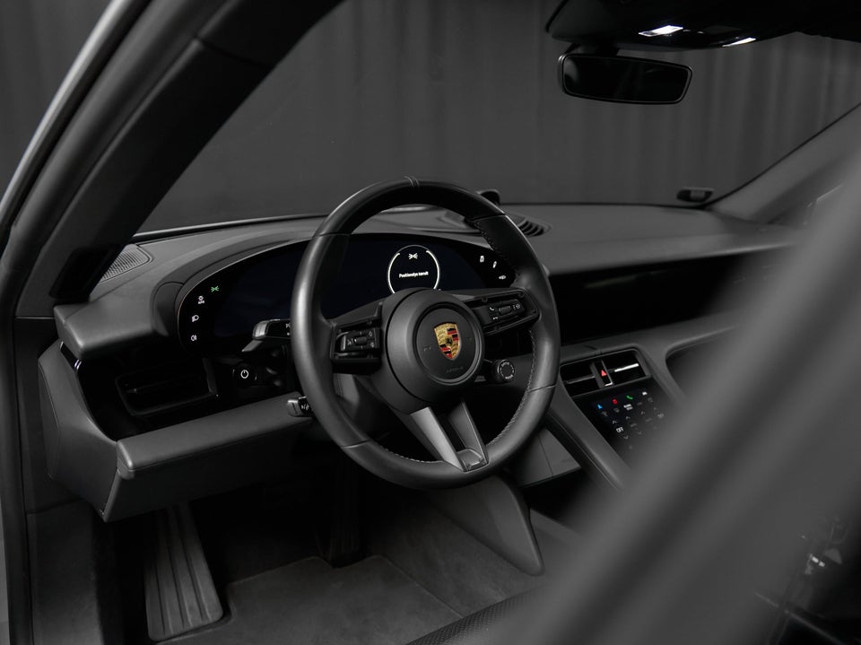 Porsche Taycan 4S 4d