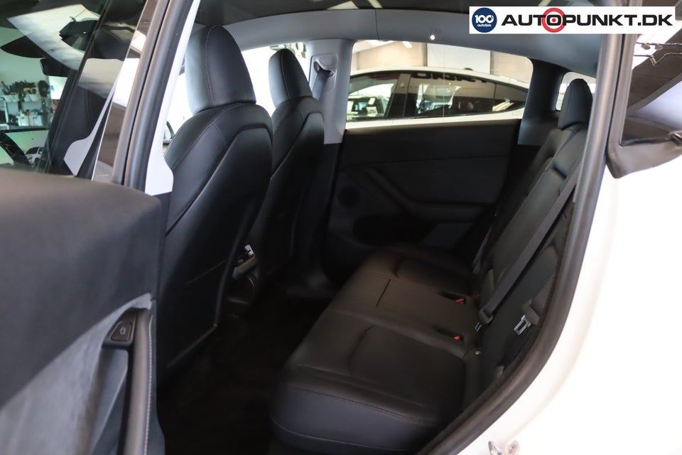 Tesla Model Y Long Range RWD 5d