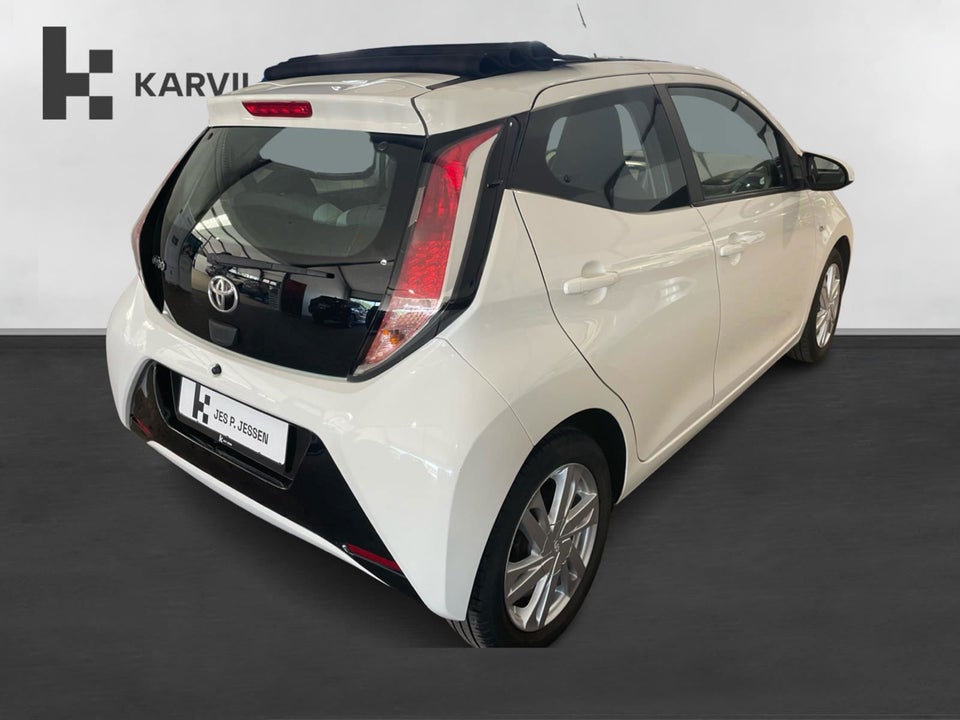 Toyota Aygo 1,0 VVT-i x-sky 5d