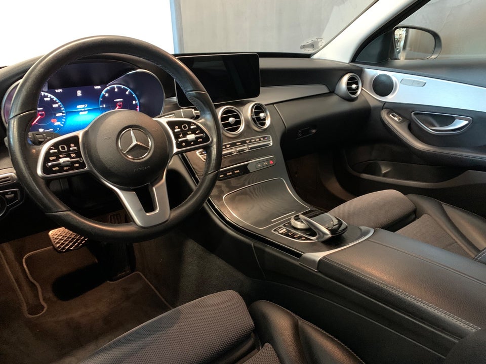 Mercedes C220 d 2,0 Avantgarde stc. aut. 5d
