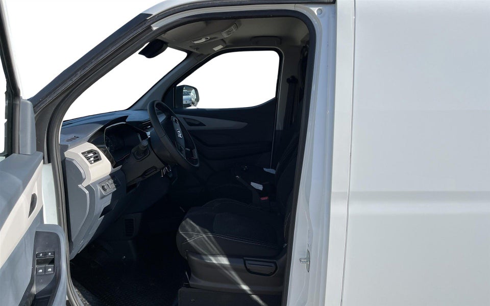 Maxus e-Deliver 3 50 Cargo Van SWB