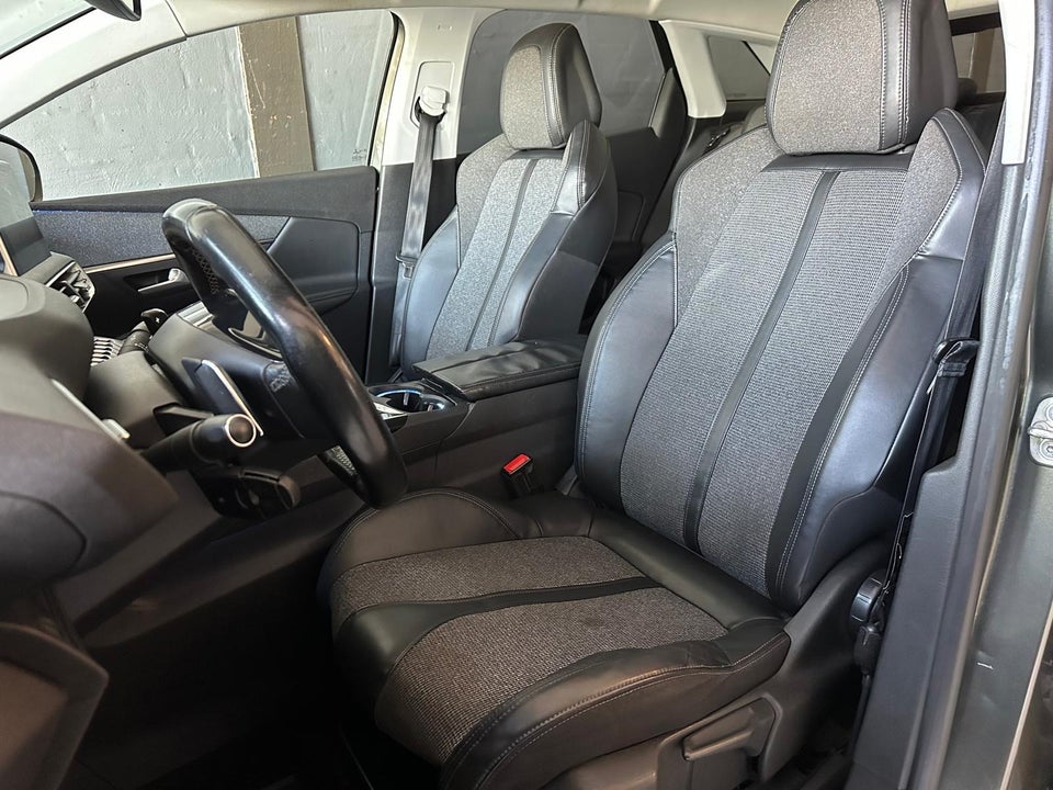 Peugeot 3008 1,6 BlueHDi 120 Allure EAT6 5d