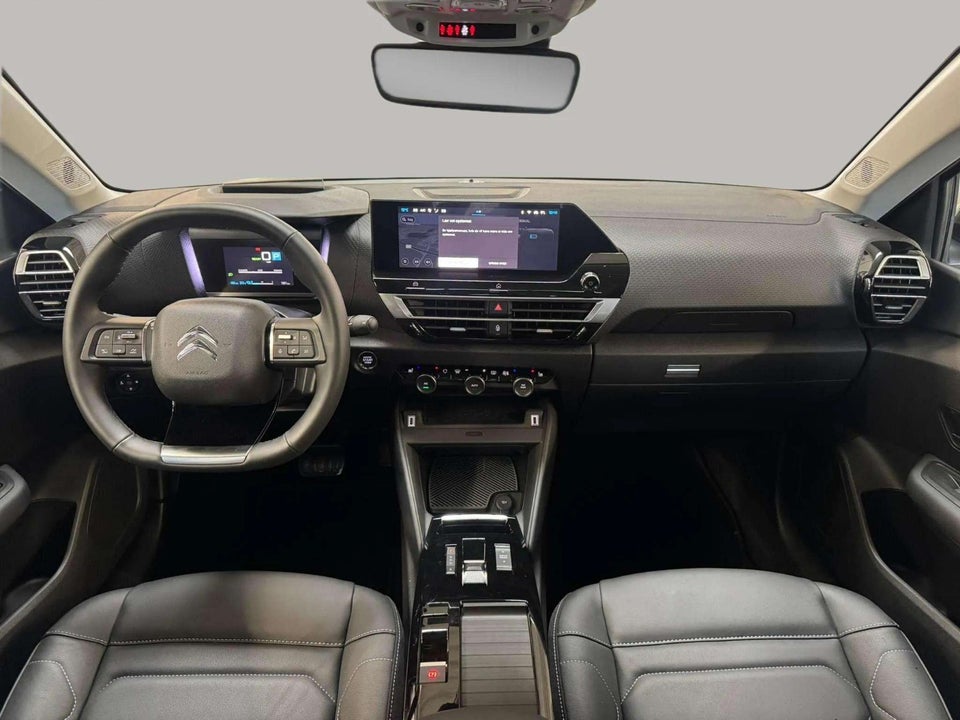 Citroën ë-C4 X 50 Shine 4d