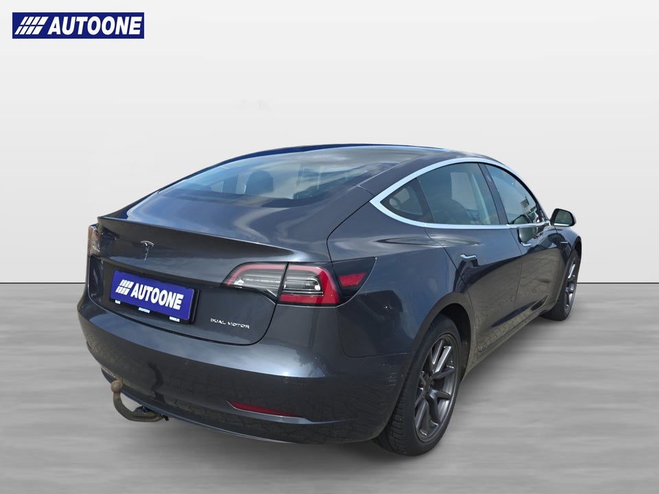 Tesla Model 3 Long Range AWD 4d