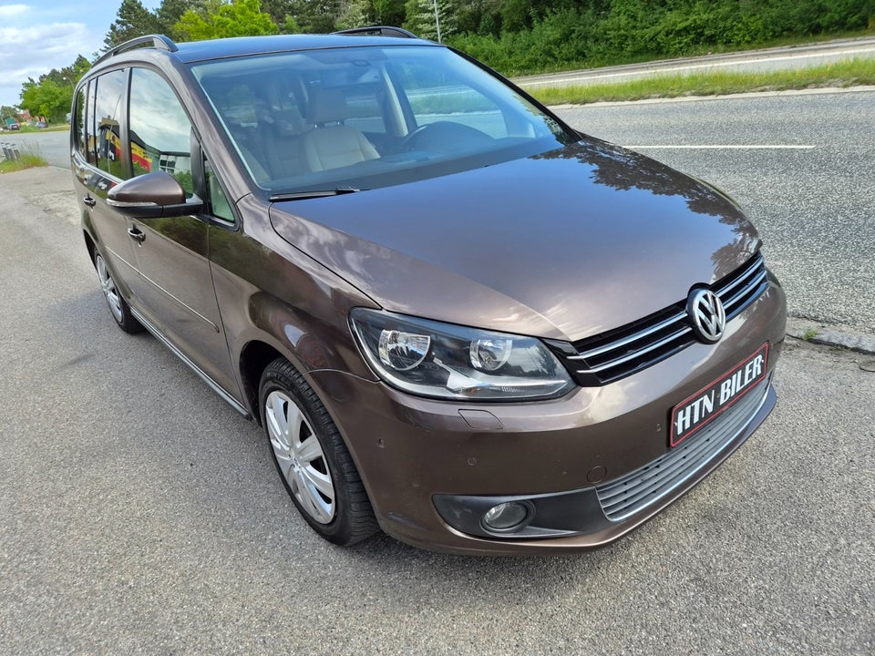 VW Touran 2,0 TDi 140 Comfortline DSG 7prs 5d