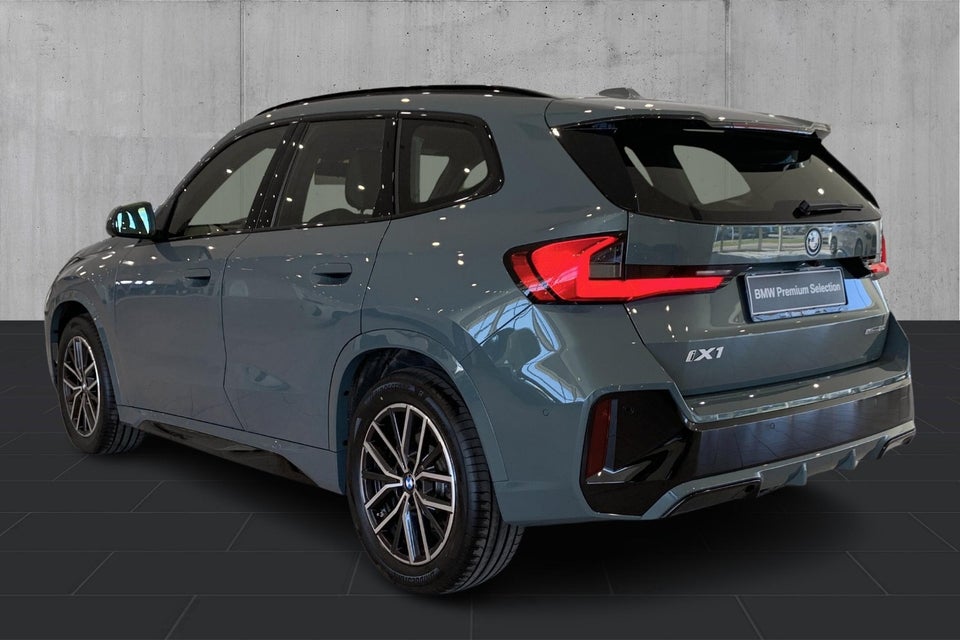BMW iX1 eDrive20 M-Sport 5d