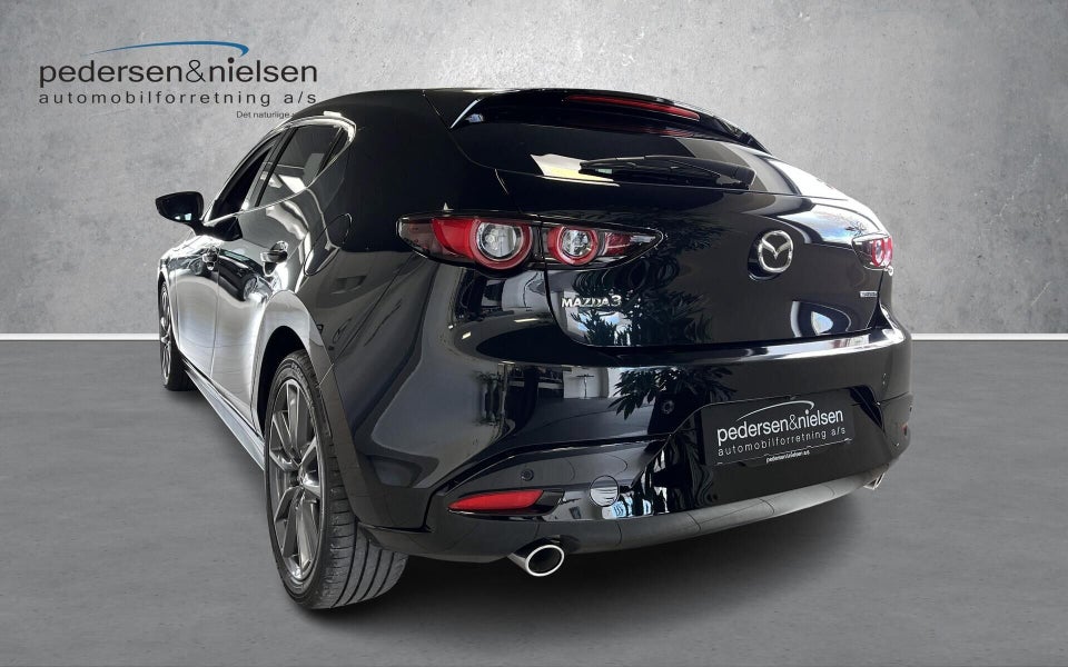 Mazda 3 2,0 e-SkyActiv-G 150 Cosmo aut. 5d