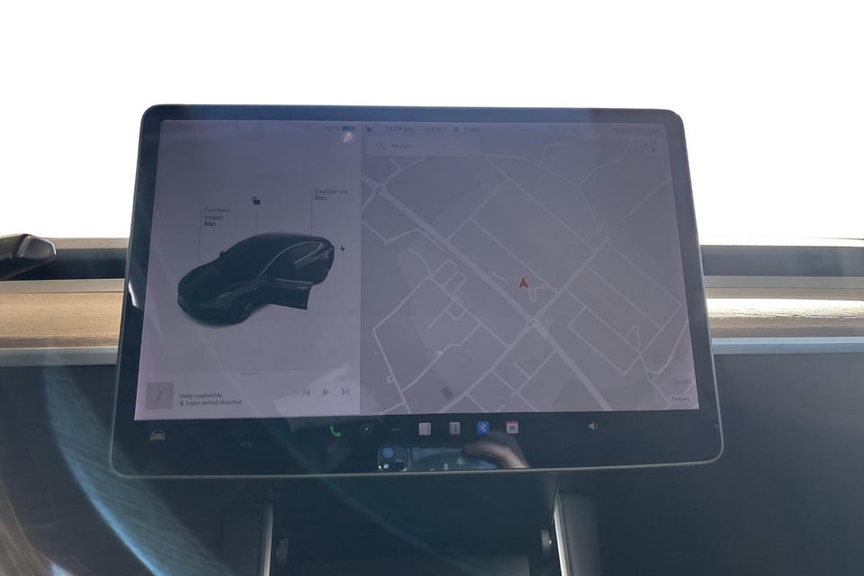 Tesla Model 3 Long Range RWD 4d