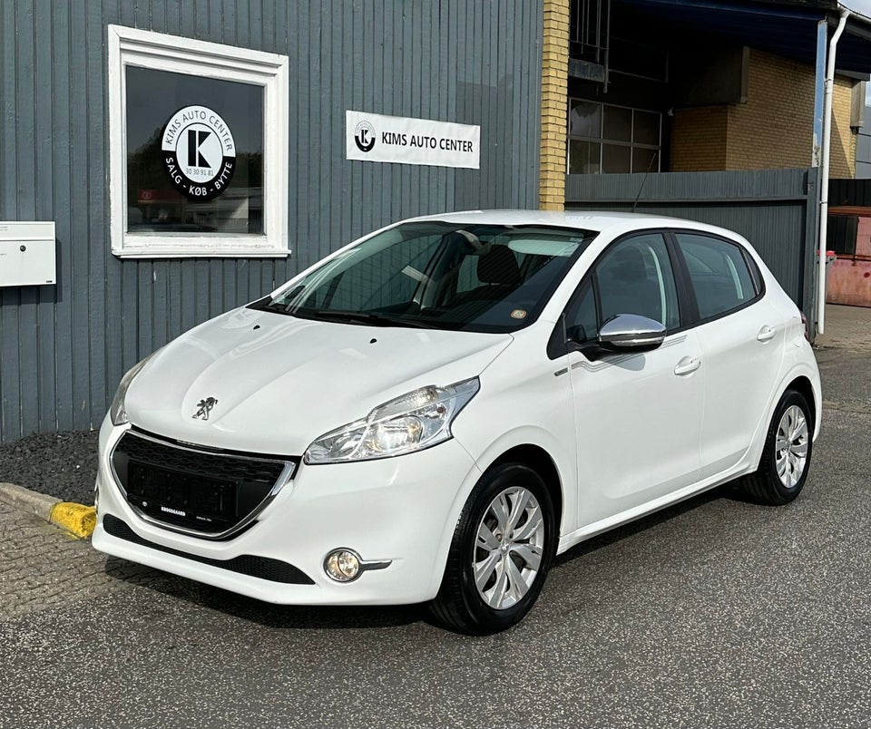 Peugeot 208 1,0 VTi Active+ 5d