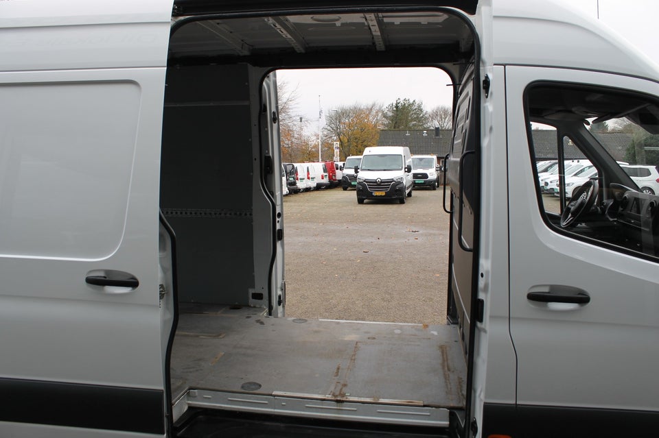 Mercedes Sprinter 316 2,2 CDi A3 Kassevogn aut. RWD
