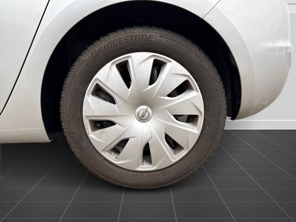 Opel Astra 1,2 T 110 Edition+ 5d