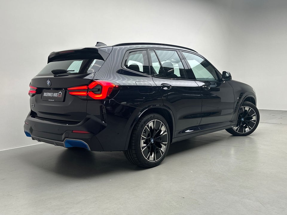 BMW iX3 Charged Plus M-Sport 5d