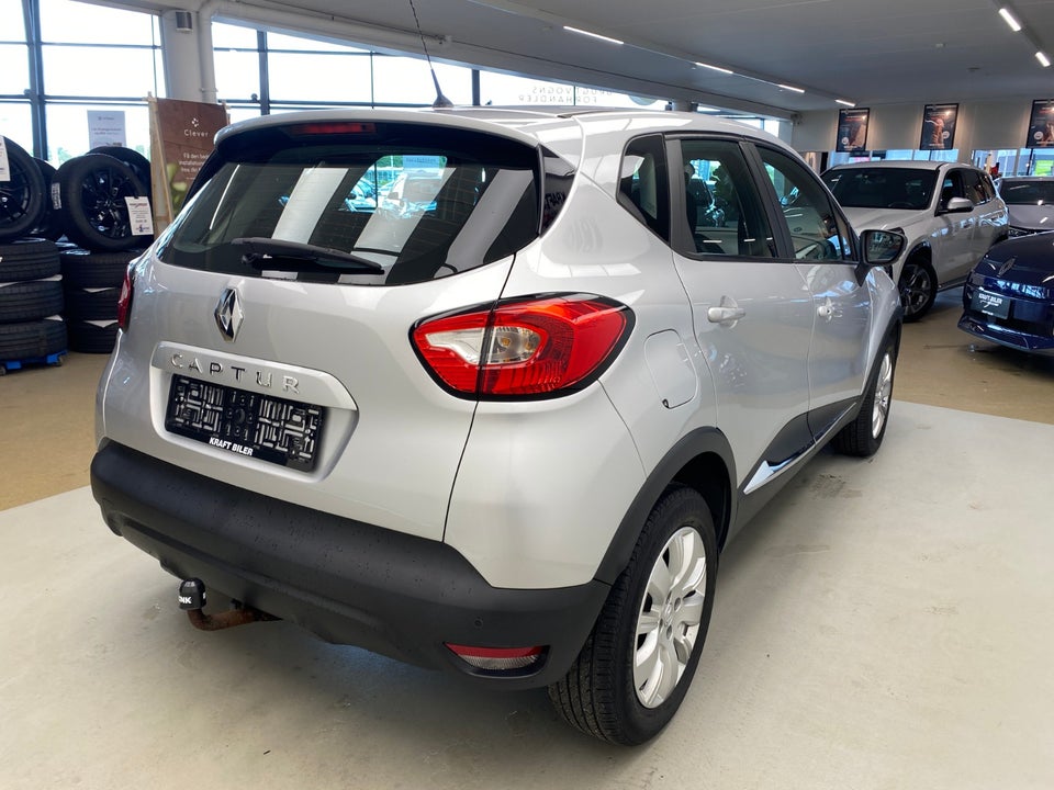Renault Captur 1,2 TCe 120 Dynamique EDC 5d