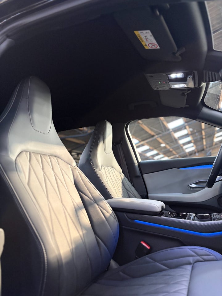 Ford Capri 79 Premium Extended Range AWD 5d