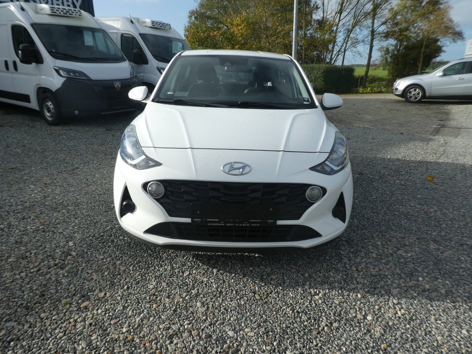Hyundai i10 1,0 MPi Essential 5d