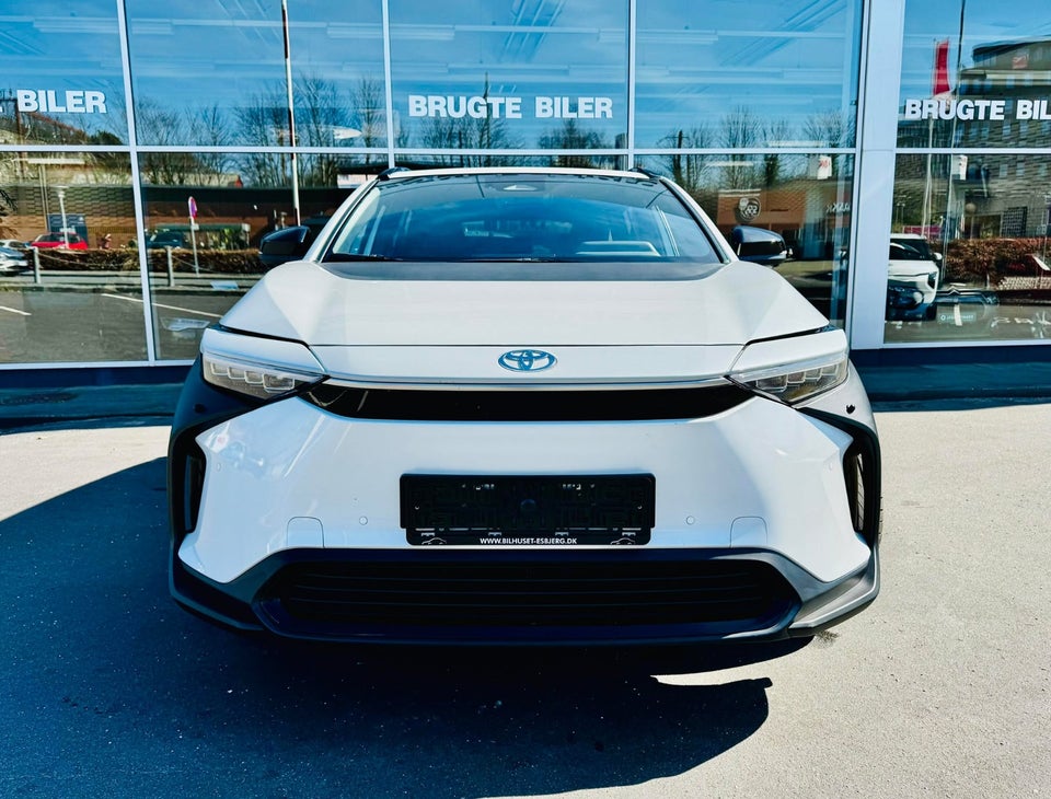 Toyota bZ4X Active 5d