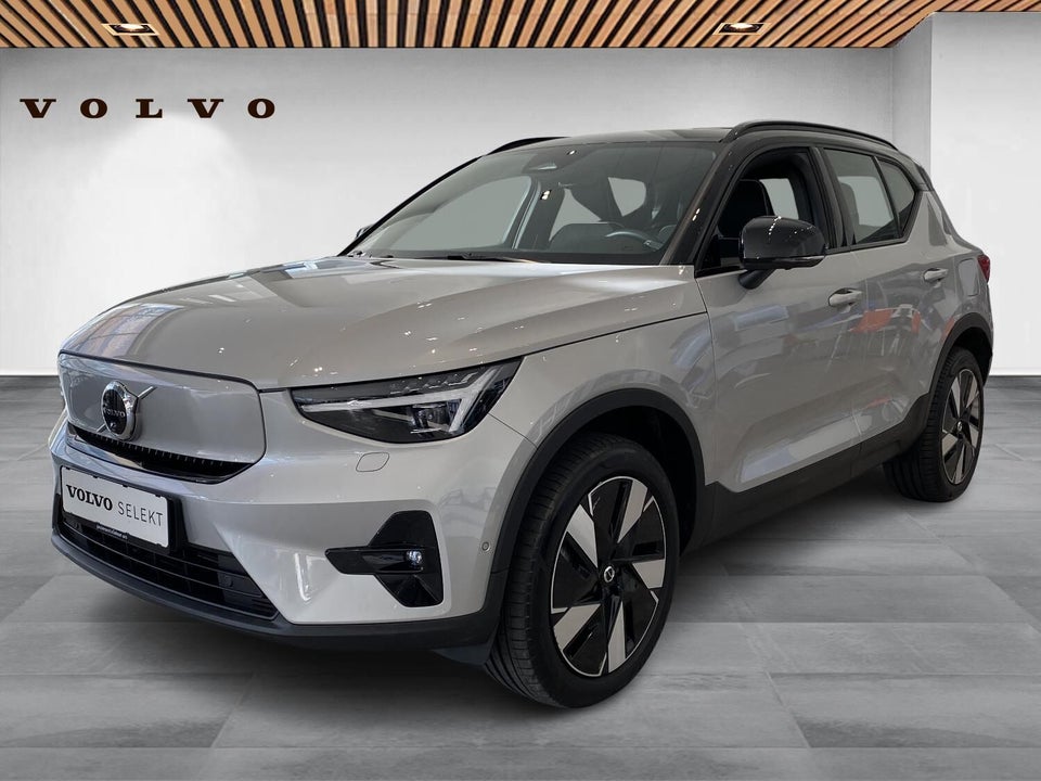 Volvo EX40 Twin Performance Plus 5d